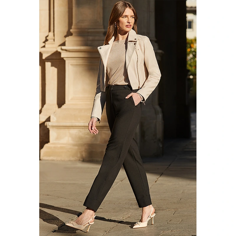 Ecru Cropped Leather Biker Jacket - Image 7